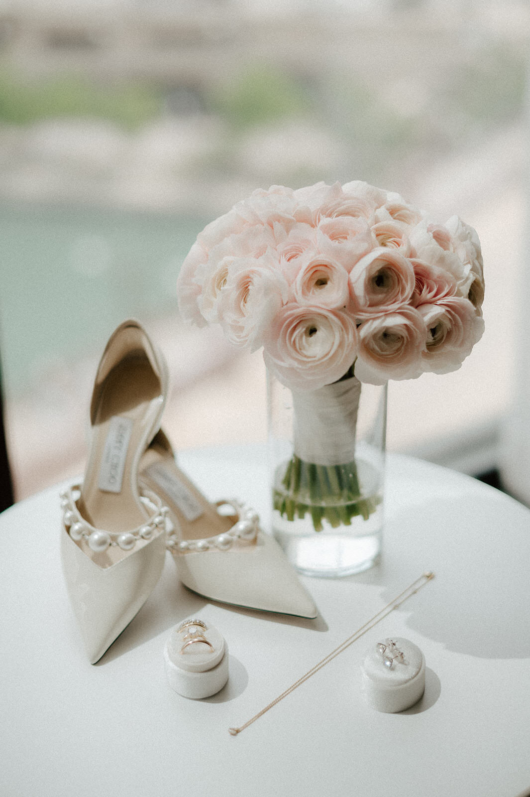 langham-chicago-downtown-riverwalk-luxury-wedding-decor-melissa-ferrara-photography01007
