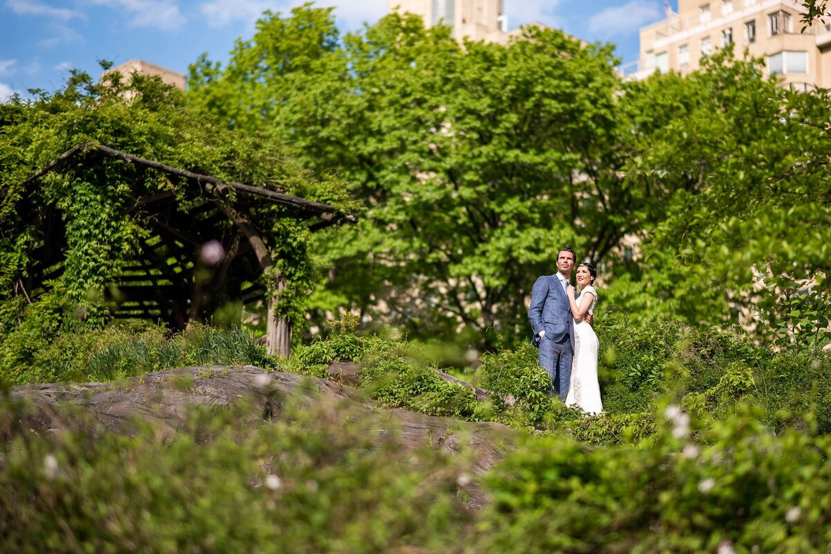 emma-cleary-new-york-nyc-wedding-photographer-videographer-slideshow-linera-11