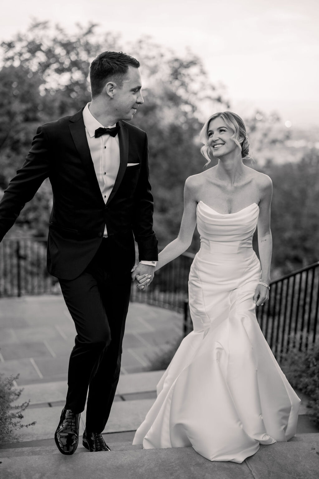 L+T-BrideandGroomPortraits-163