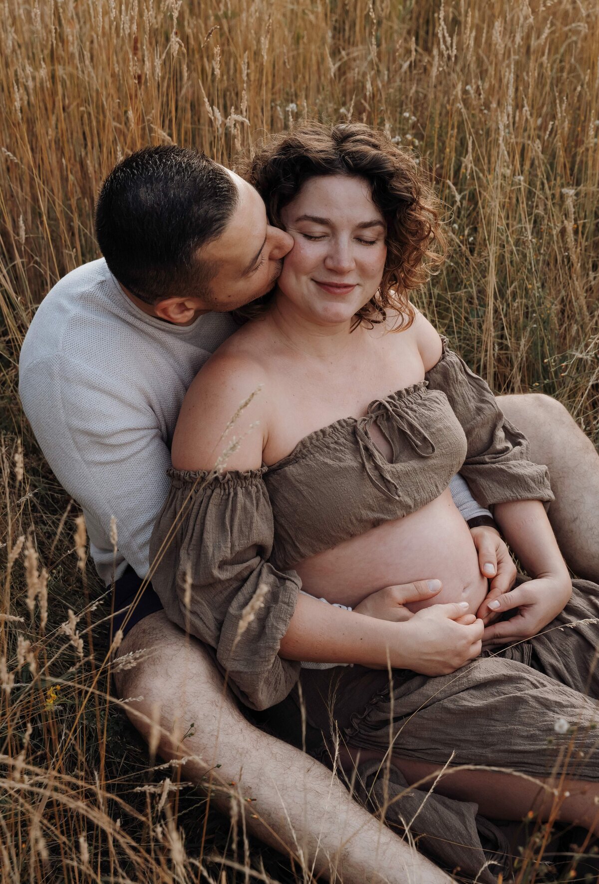 zwangerschapsfotograaf limburg, zwangerschapsfotograaf, zwangerschapsfotograaf haelen, zwangerschapsfotograaf roermond, zwangerschapsfotograaf leudal, zwangerschapsfotograaf haelen, zwangerschapsfotograaf in de buurt van haelen