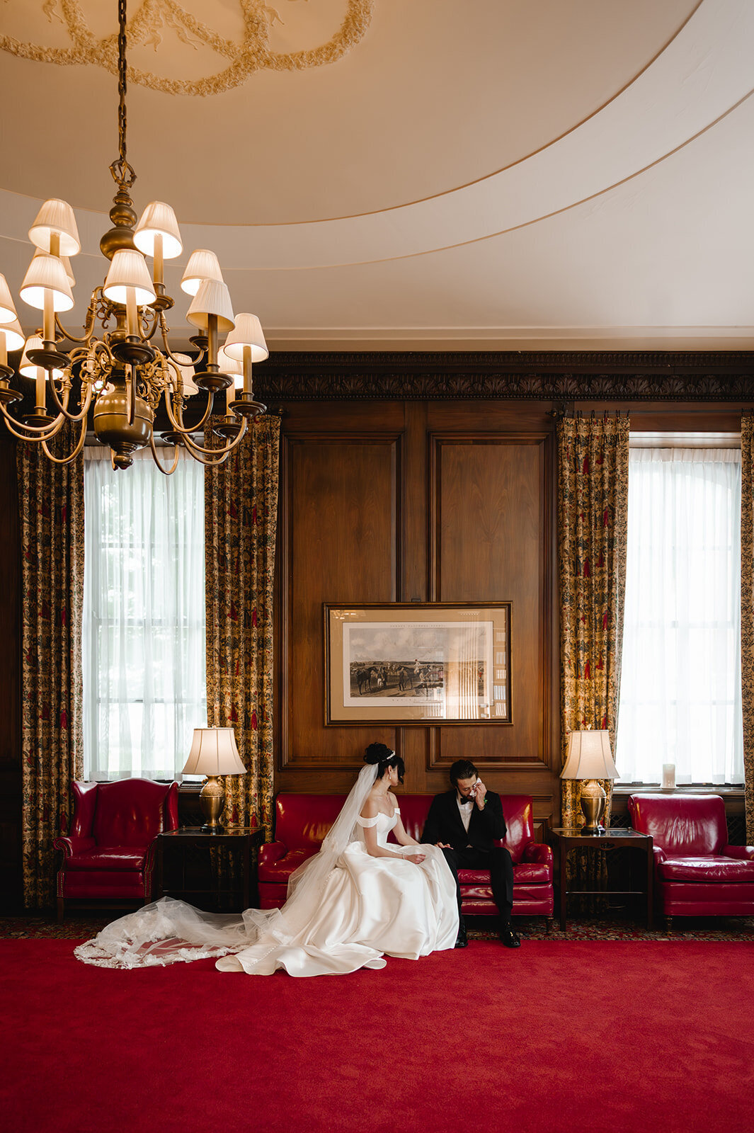 Wedding portrait Pendennis Library-2