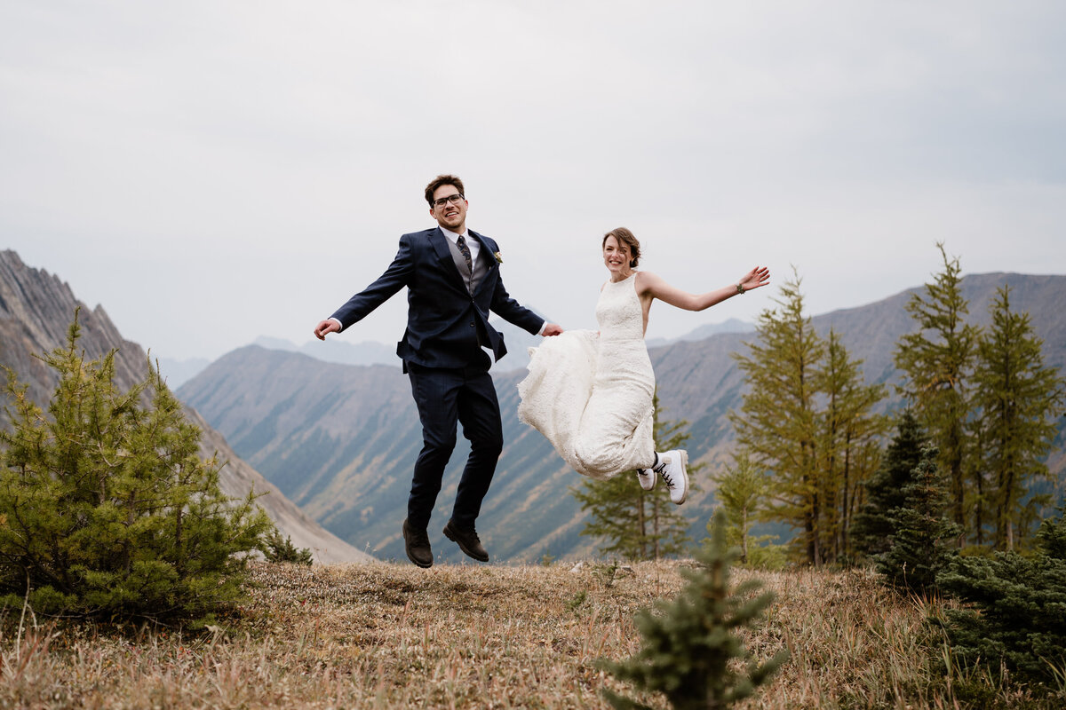 kananaskis-hiking-elopement-elope-wilder-104