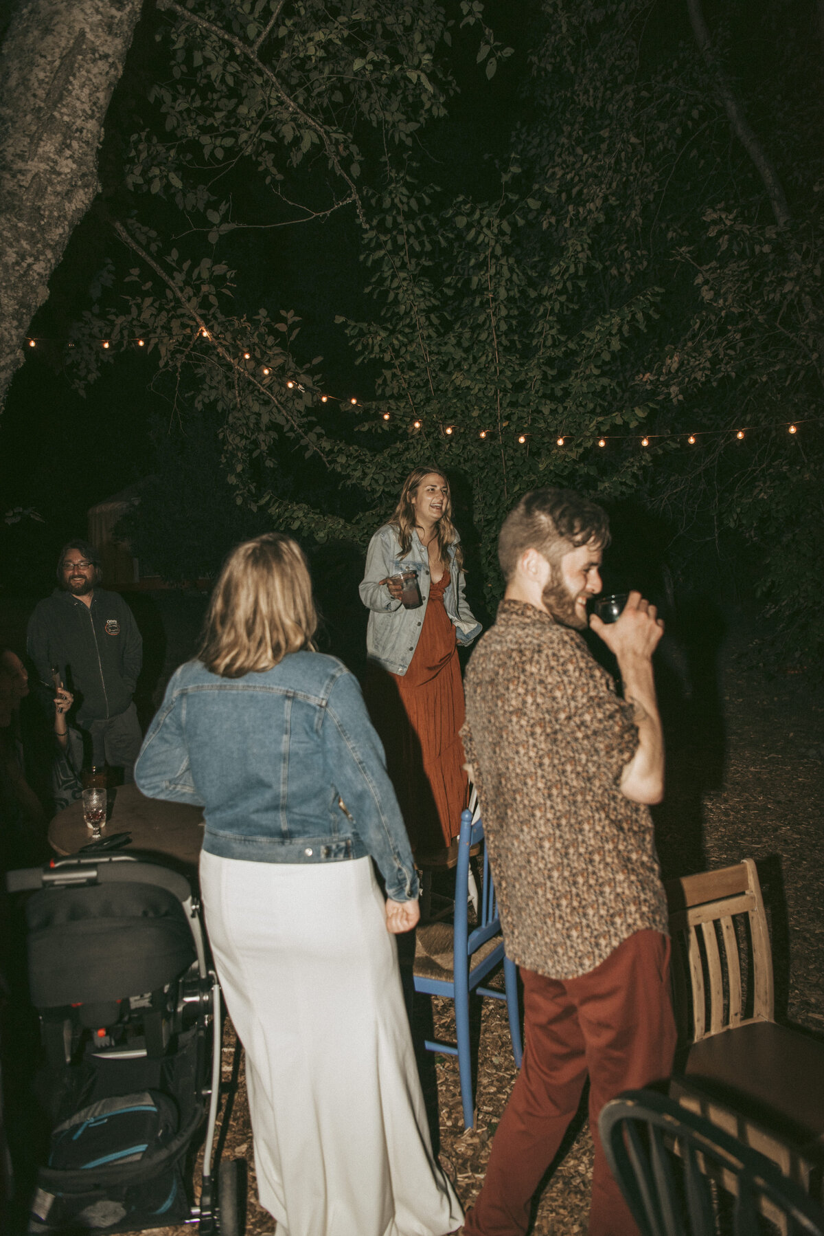 _1_K&D_70s_Eclectic_Micro_Wedding_-480