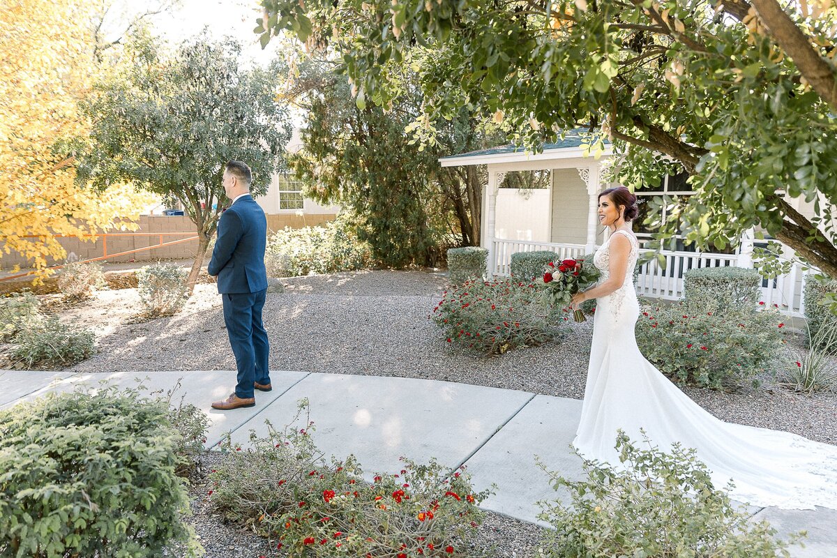 Affordable-Wedding-Photographer-Lindsey-Grove-1068