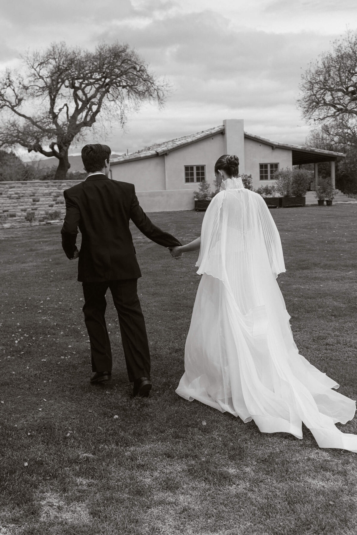 Sunstone-Winery-B&W-42