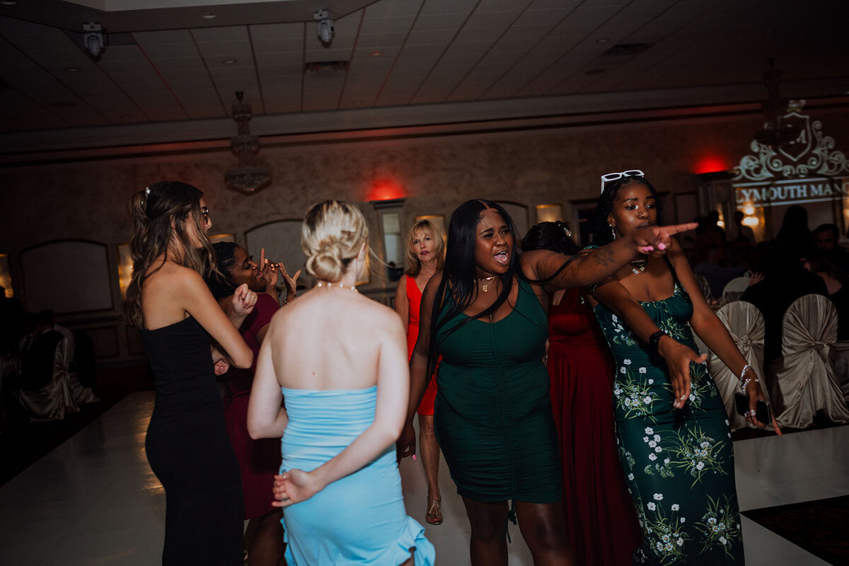 Emily D'Angola Photography Plymouth Michigan Wedding Photographer11