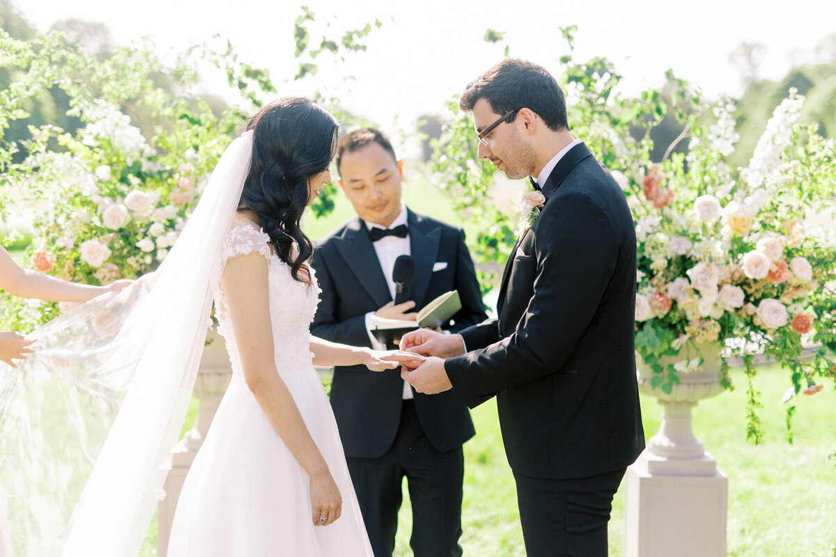 Maïlys Fortune Photography Husband Wife Wedding Weddings Photography France Switzerland Italy Timeless Dreamy Imagery Bilingual French English Destination Weddings Destination Wedding Provence French Riviera Paris Lake Como Tuscany81