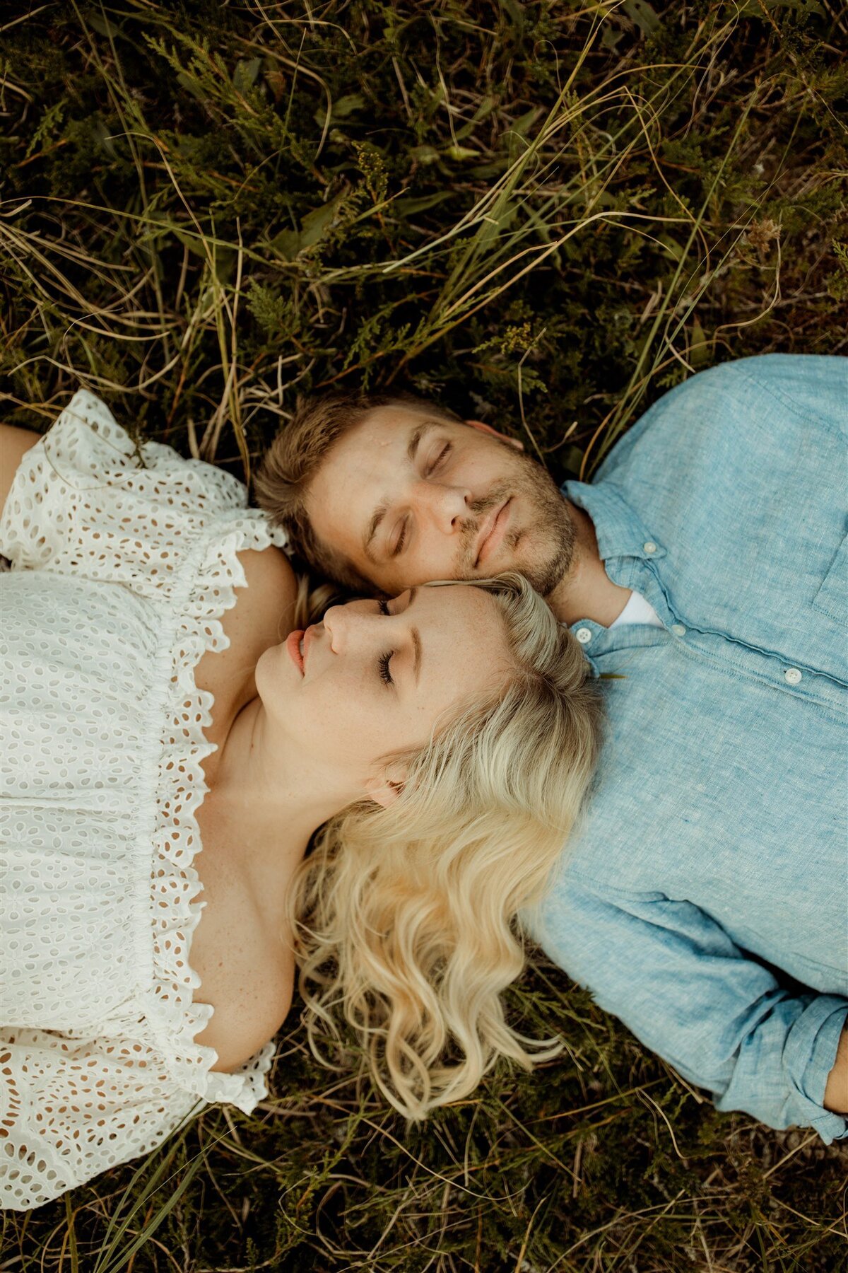 jackie-dan-kohler-andrae-state-park-engagement-session-78