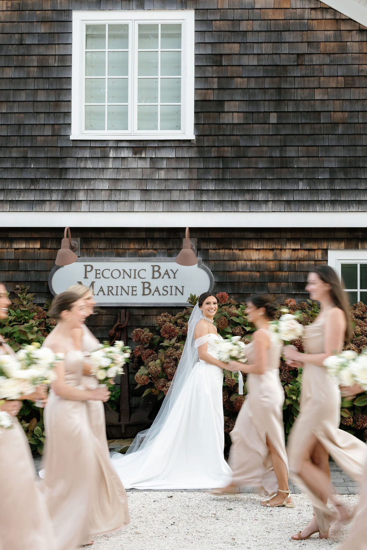 Bridal Party Portrait by Lisa Blanche Photography