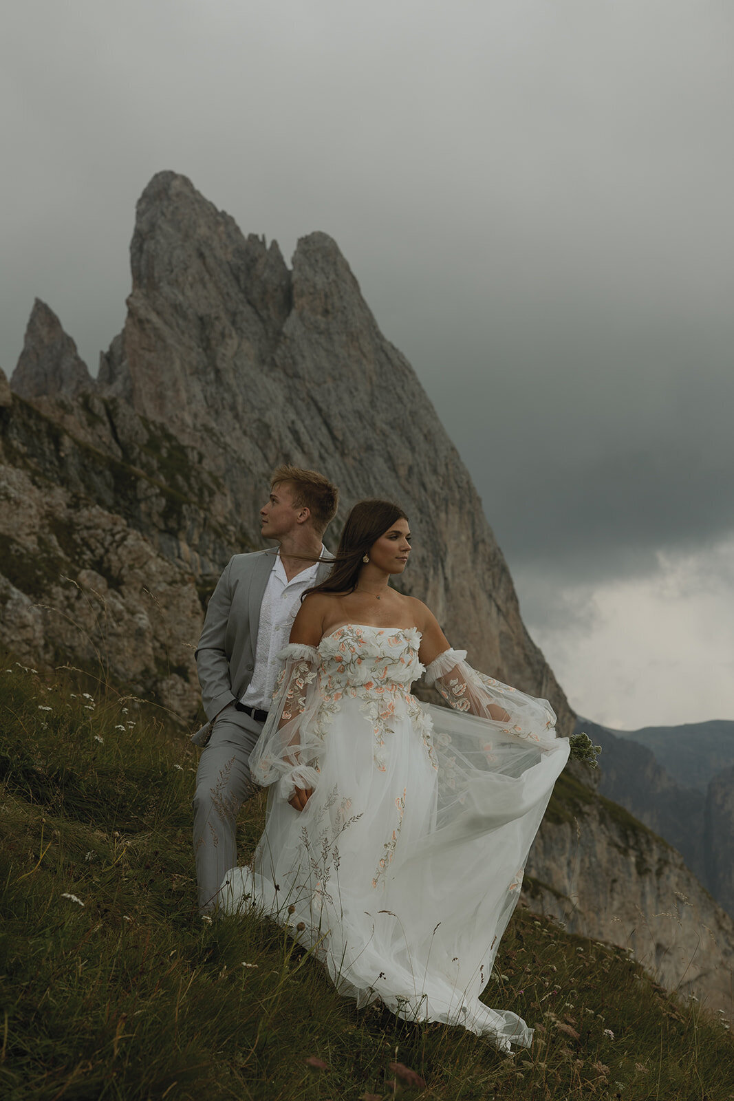 destination-wedding-elopement-photographer-italy-dolomites-seceda-documentary-tanya-davids-photo-film-133