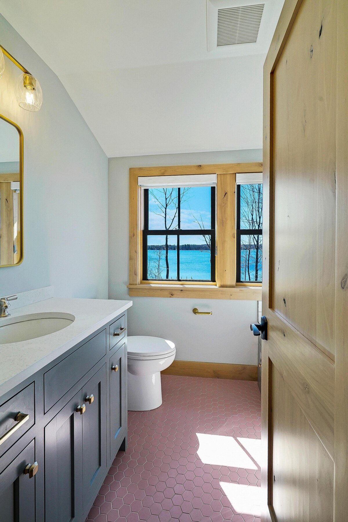 Guest Bath Lake View