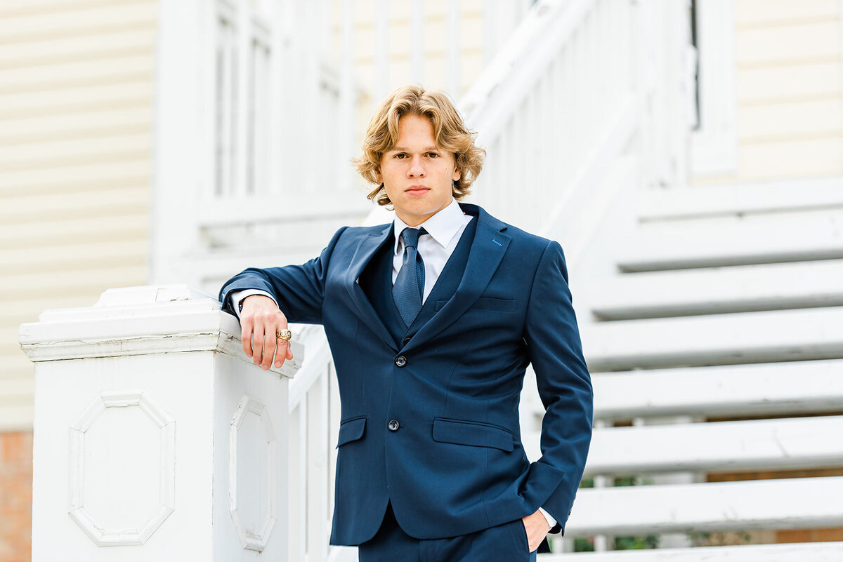 Edmonton-Grad-Photos-high-school-3