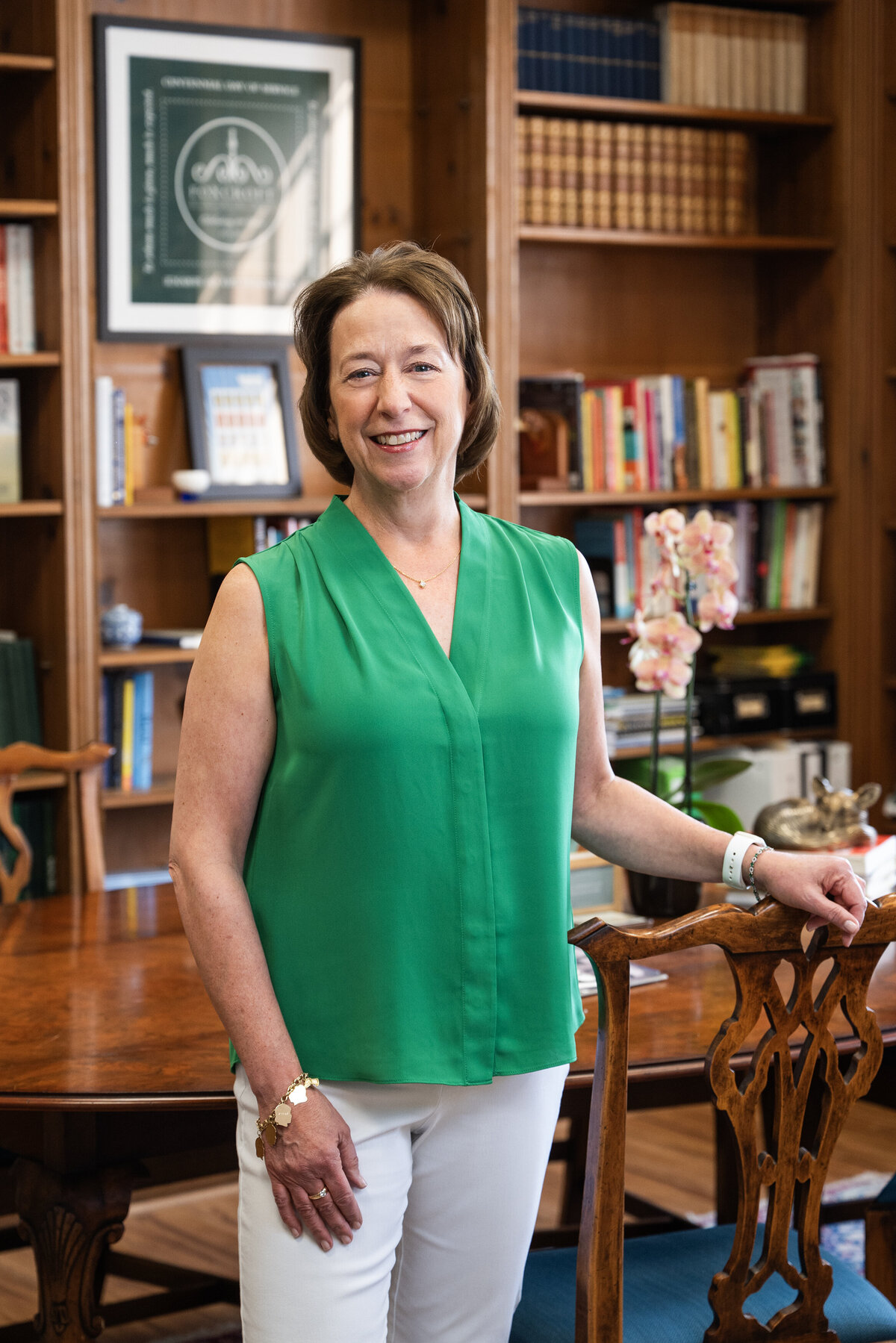 Northern_Virignia_Photographer_Portrait_Linnea_Farnsworth_Head_School_2