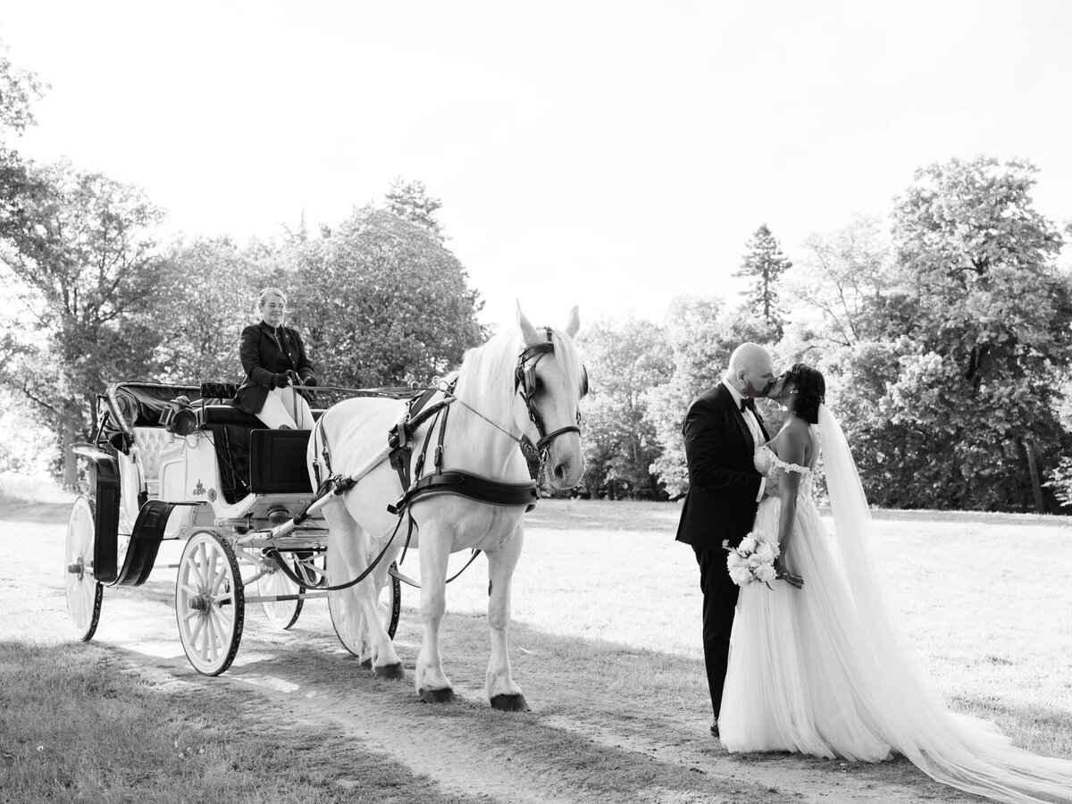 Serenity Photography - Wedding in France chateau 101