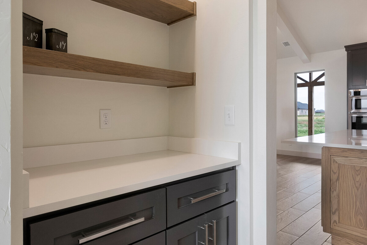 016_Butler's Pantry