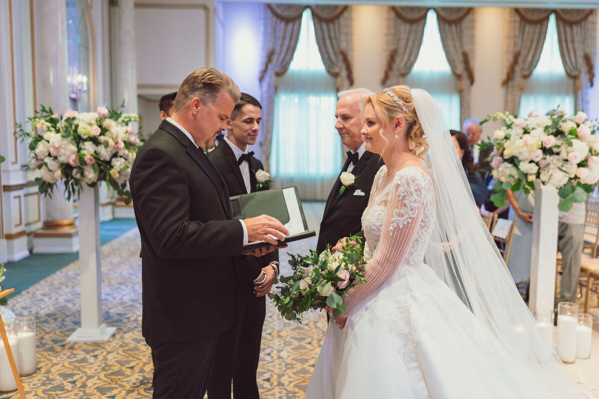 250613-Laura&Alex-Wedding-TheLegacyCastle-PomptonPlains-NJ-Previews-Web-173