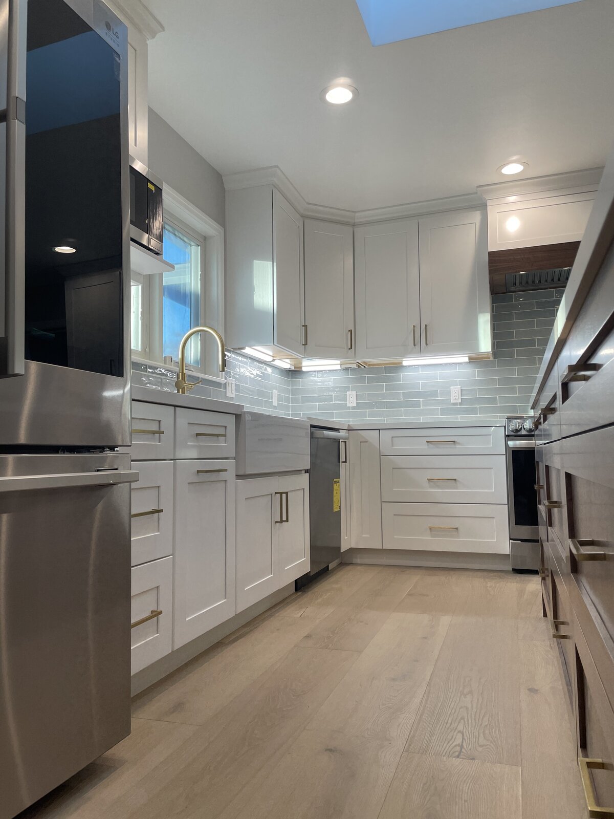 Kitchen76
