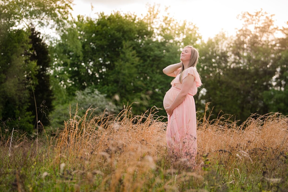 Parkersburg-Maternity-Photographer-00011
