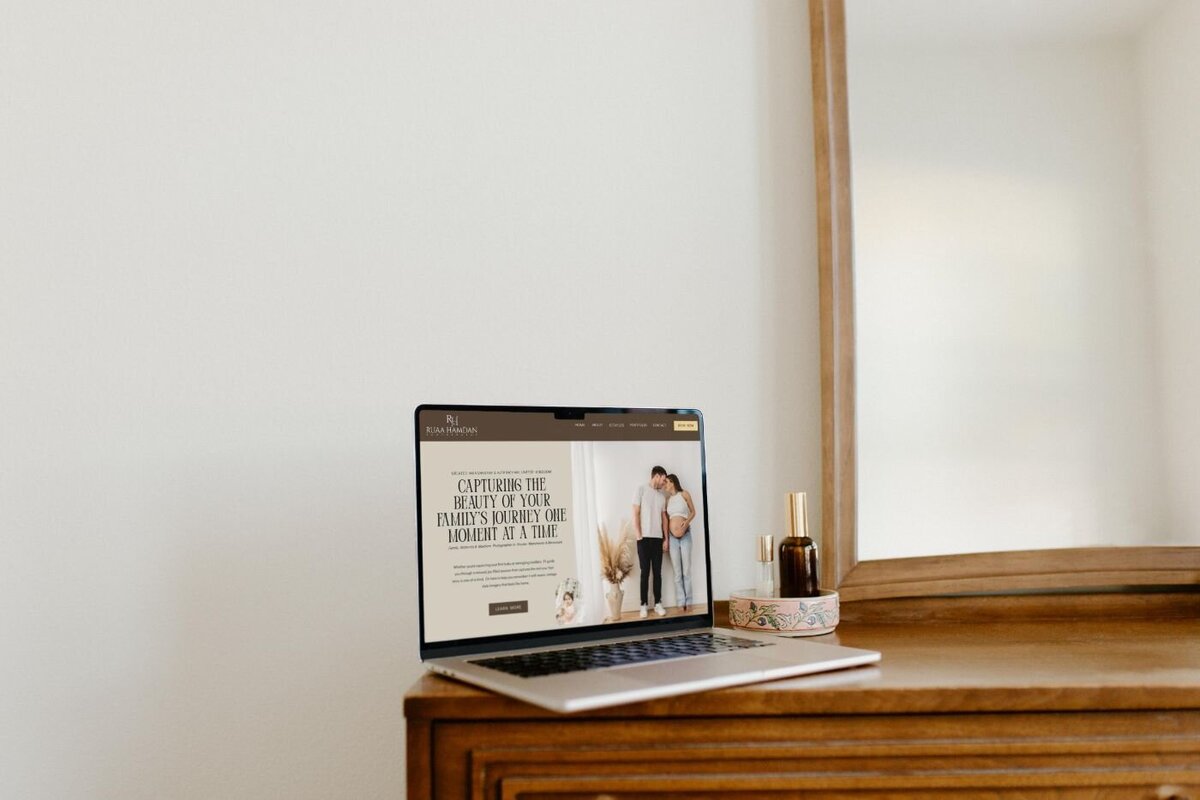 connectme-digital-studios-website-offer-showit-photographers-wedding-planners-28