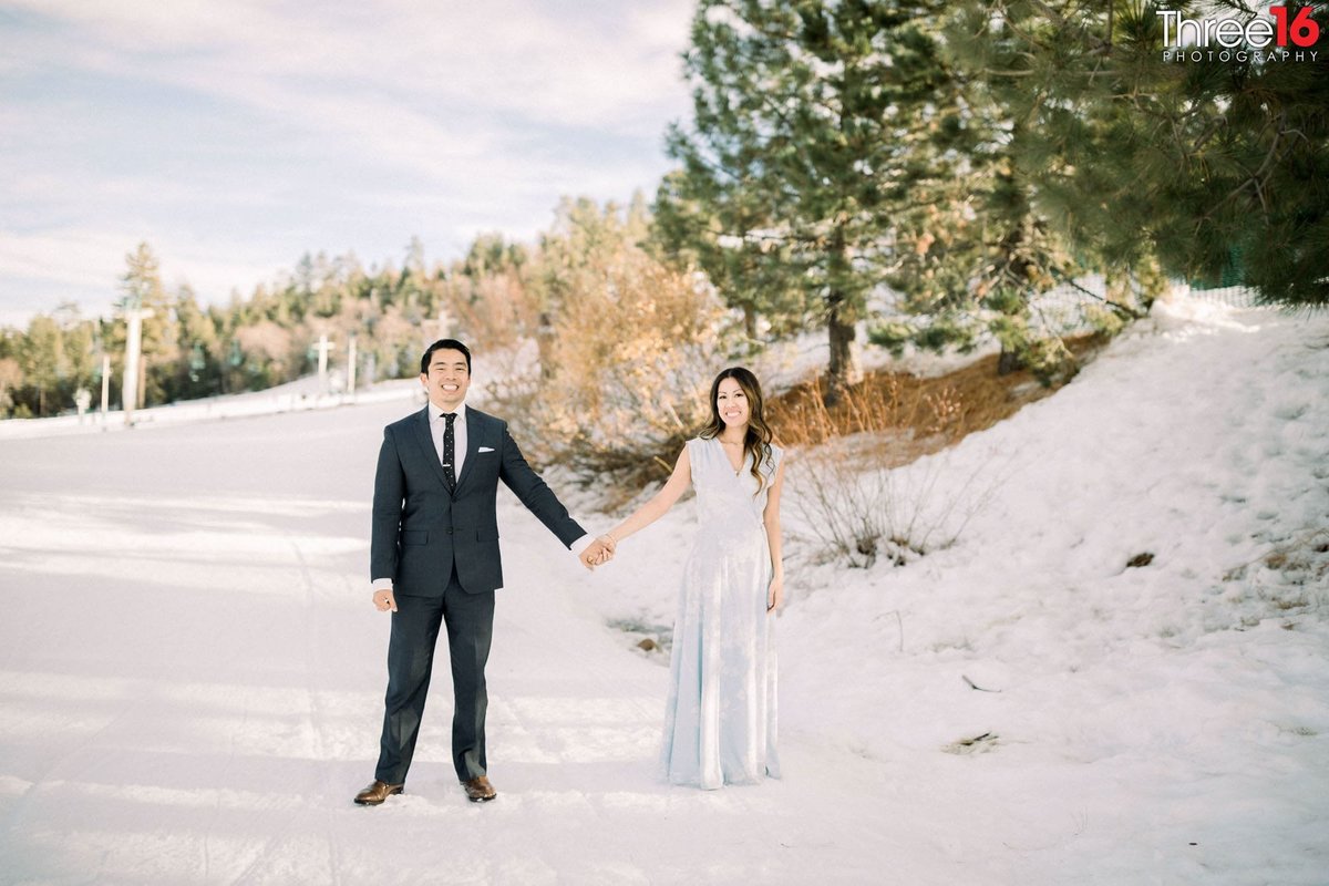snowy engagement photos in southern california
