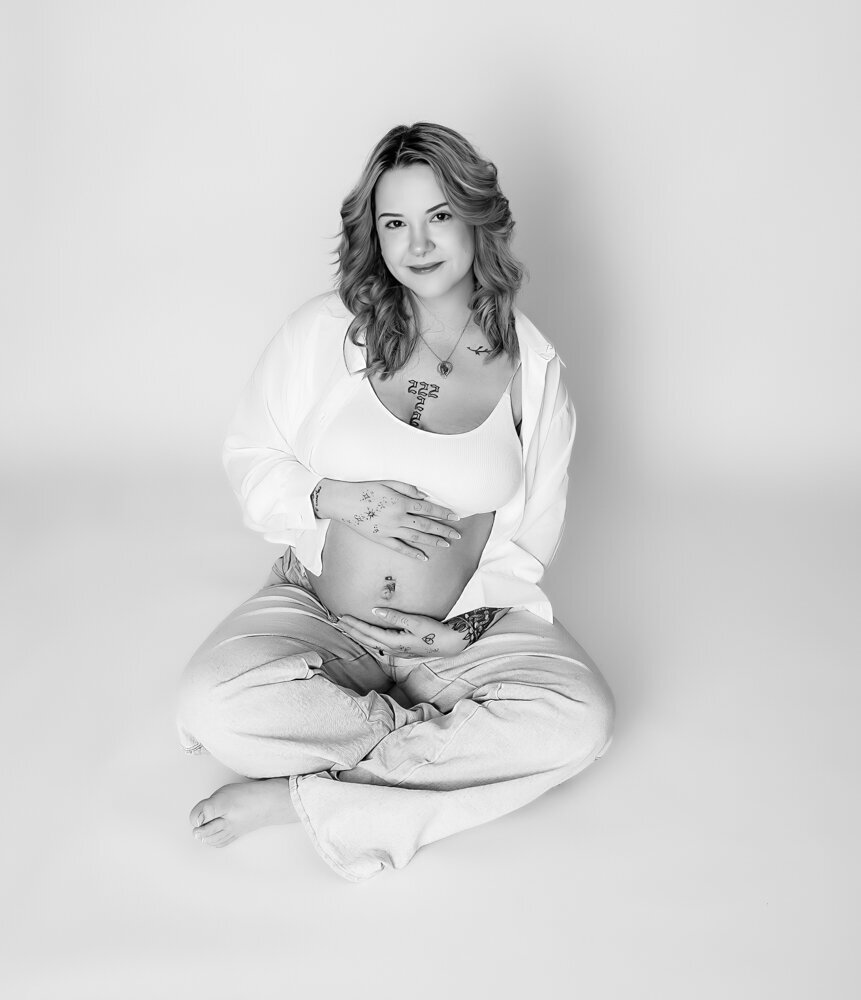 Maternity photos | Rekart Photography | Unnion, Missouri | Studio Portraits-9