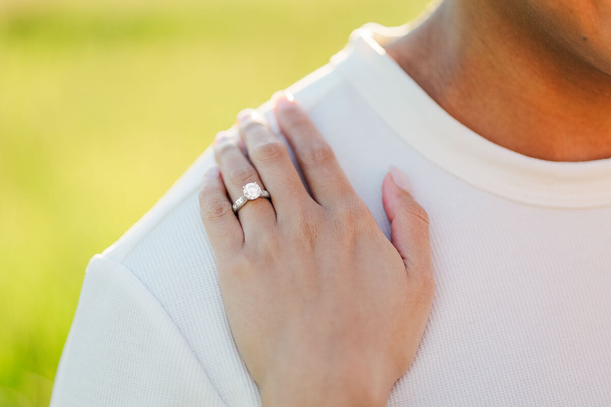 Elk-Fields-Northbend-WA-Engagement-Photo-14