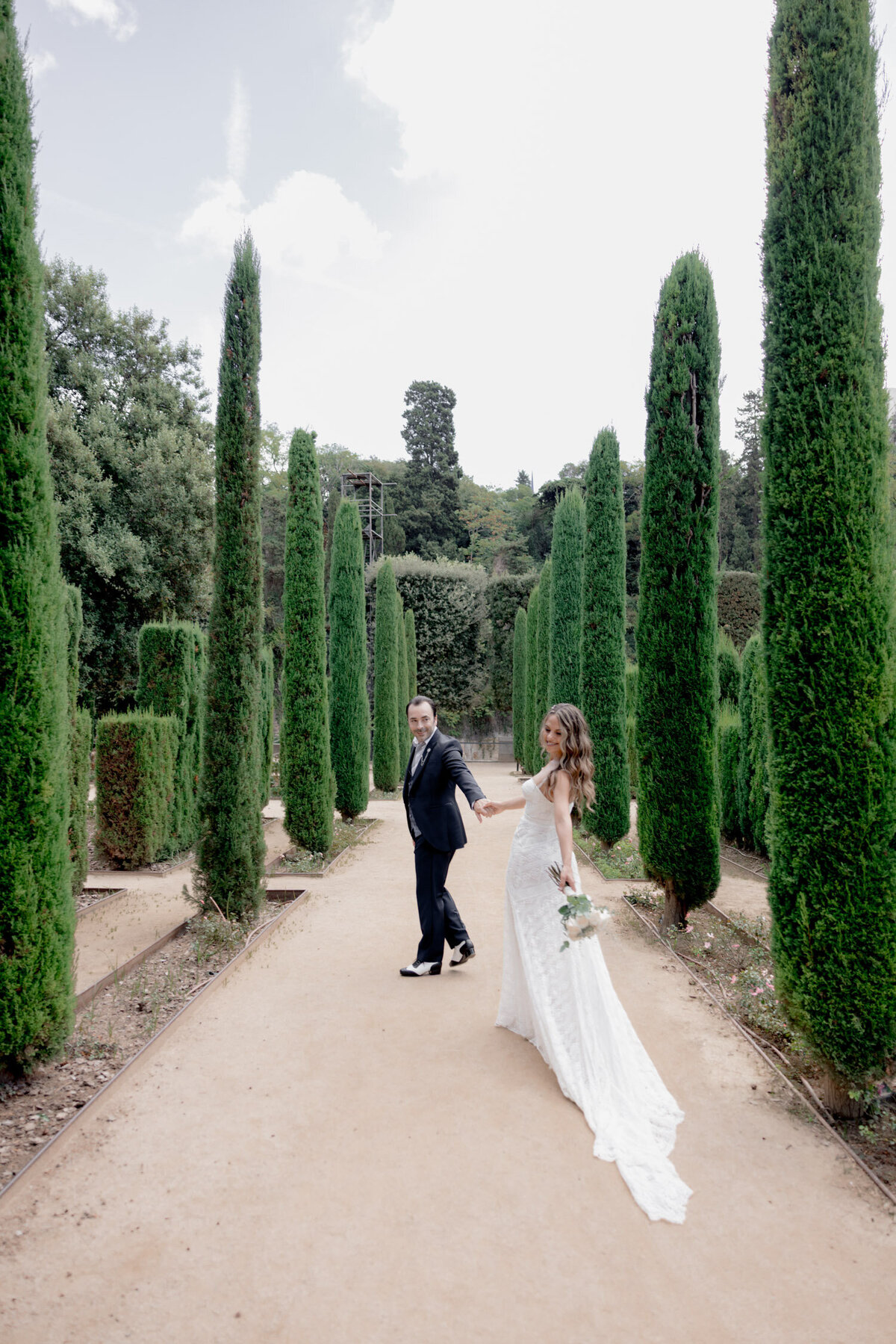 wedding photographer barcelona montjuic-39