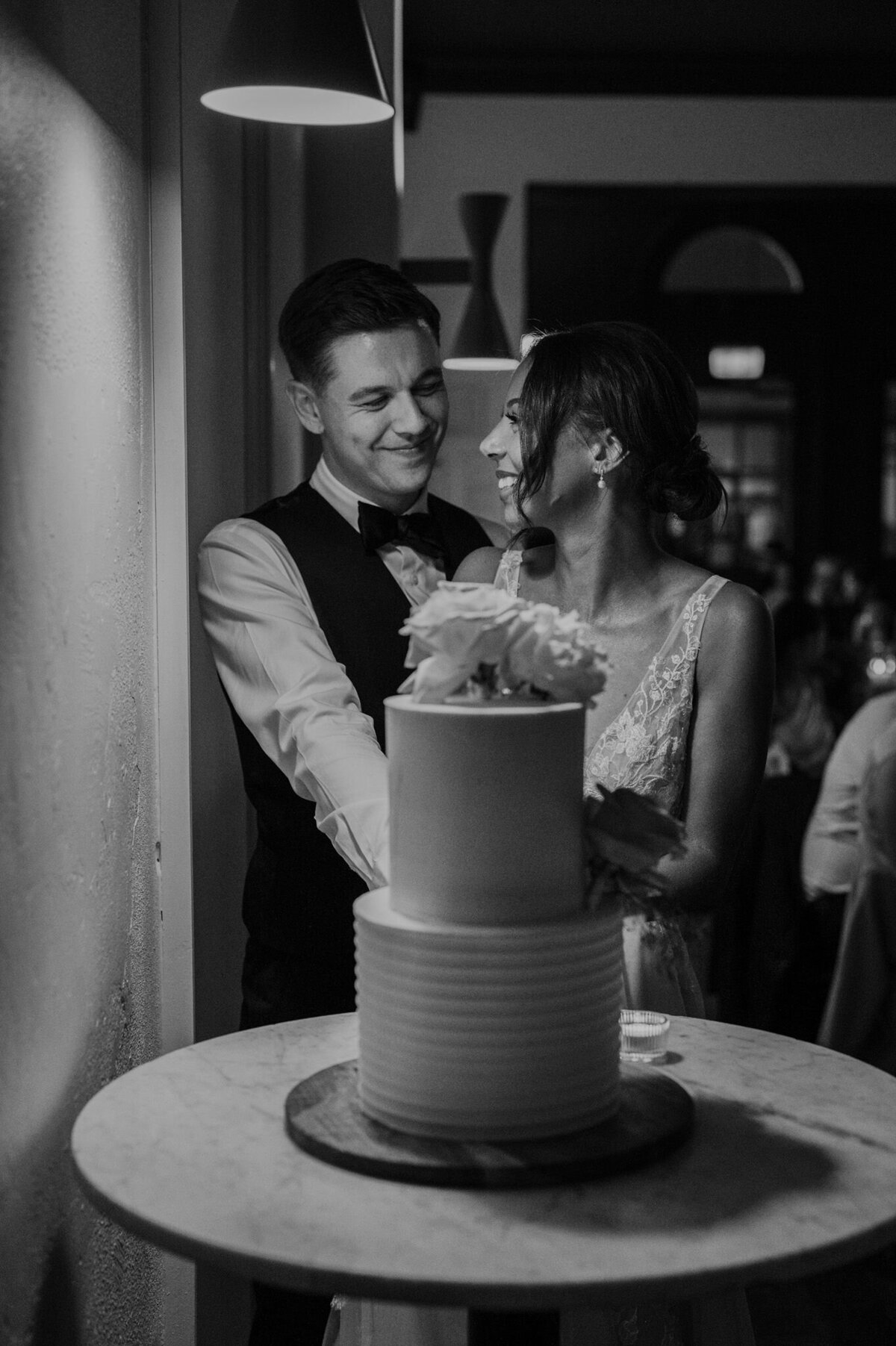 gabby-damon-guildhall-wedding-fremantle-freedom-garvey-photographer-040