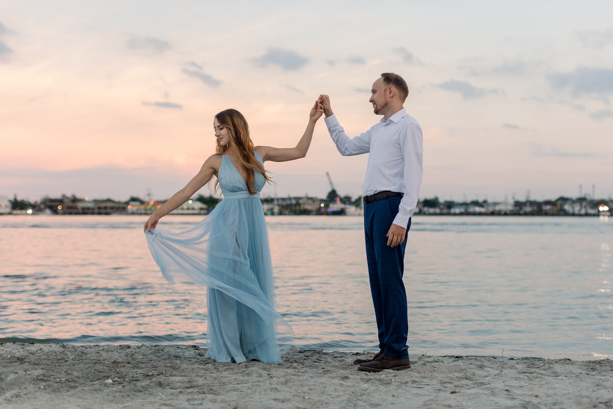 New Jersey Wedding Photographers	Manasquan, NJ	Fisherman's Cove Conservation Area Doggy Beach	Engagement Session	Late Summer September 	Elegant Luxury Artistic Modern Editorial Light and Airy Natural Chic Stylish Timeless Classy Classic Romantic Couture Fine Art Experienced Professional Love Couples Emotional Genuine Authentic Real Fashion Fairy Tale Dream Lovers Jersey Shore Intimate	Engagement Session Photos Portraits Image 43