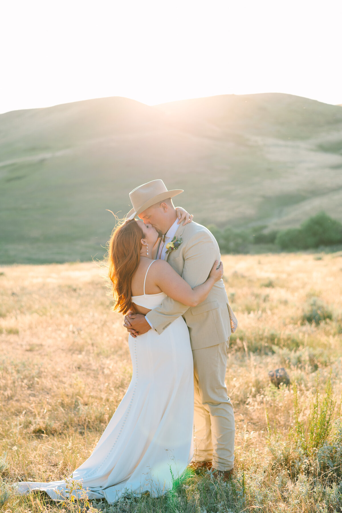 Montana Wedding Photographer - Ashley Dye- CassLee-9611