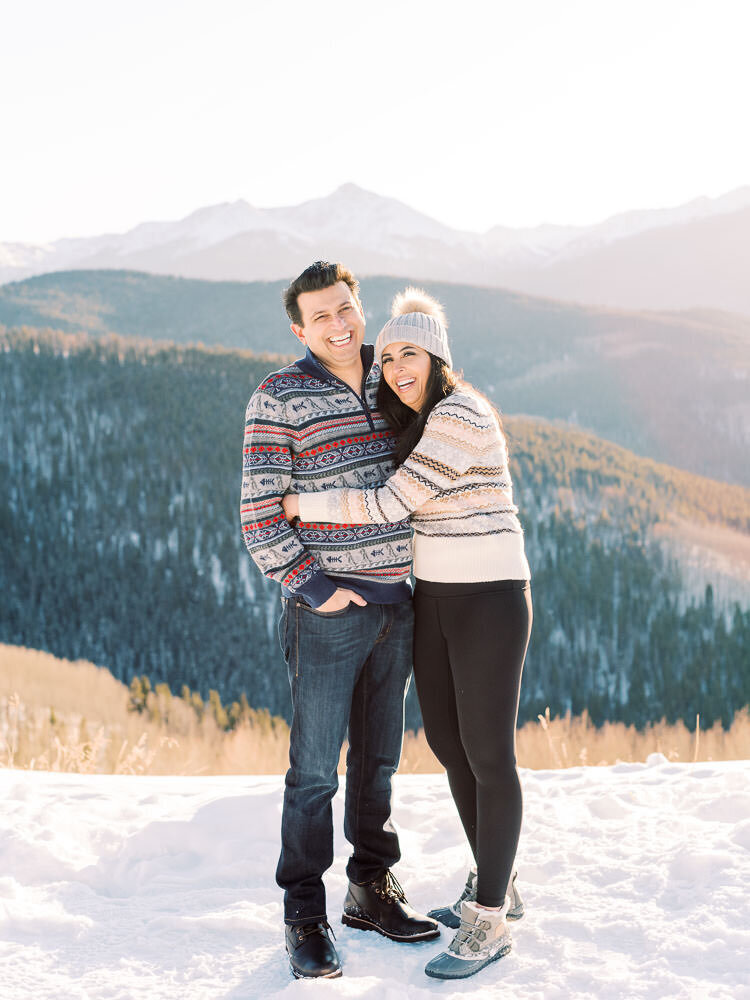 Colorado-Family-Photography-Vail-Colorado-Christmas-Winter-Mountaintop27