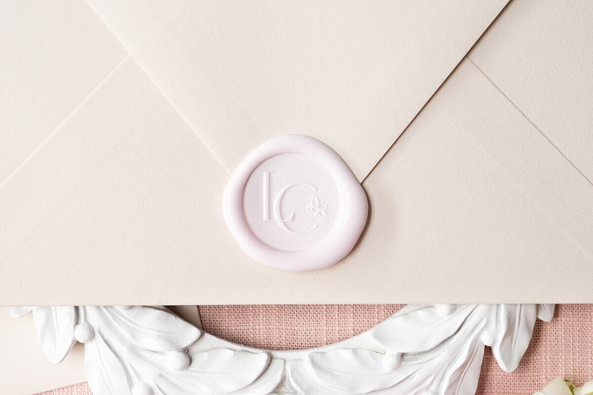 lace-and-belle_romantic-terrain-garden-wedding-invitations-7