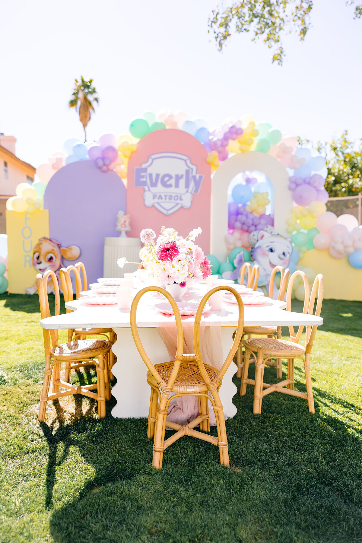 Paw Patrol birthday decor in Phoenix and Scottsdale