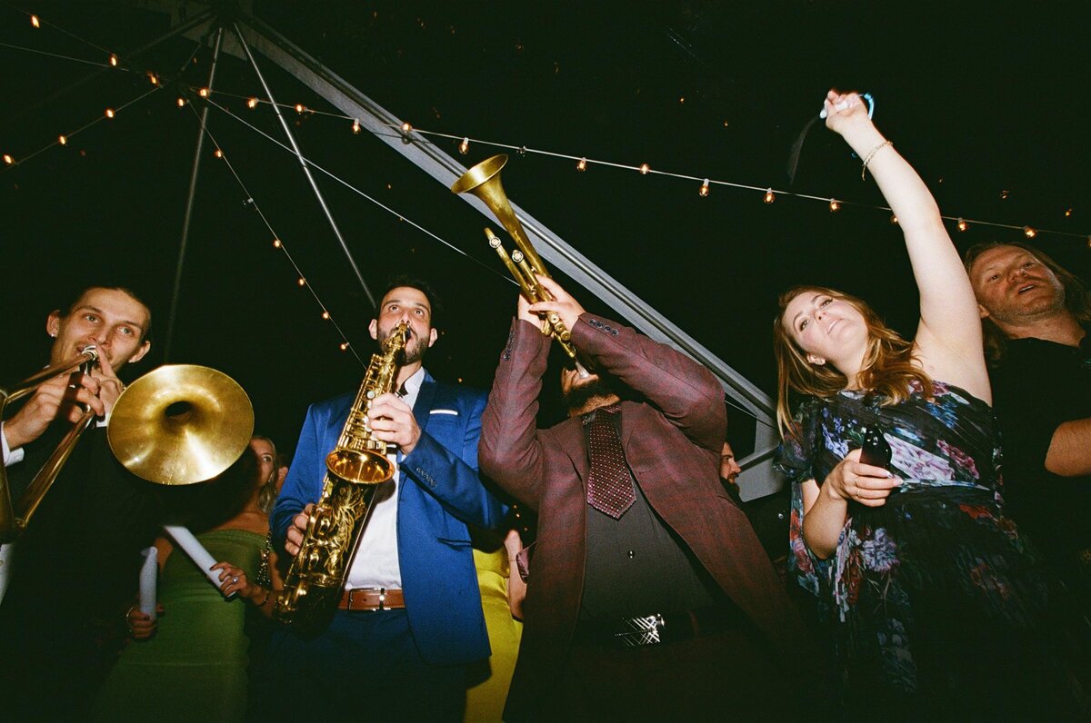 brass-band-wedding-reception-dancing