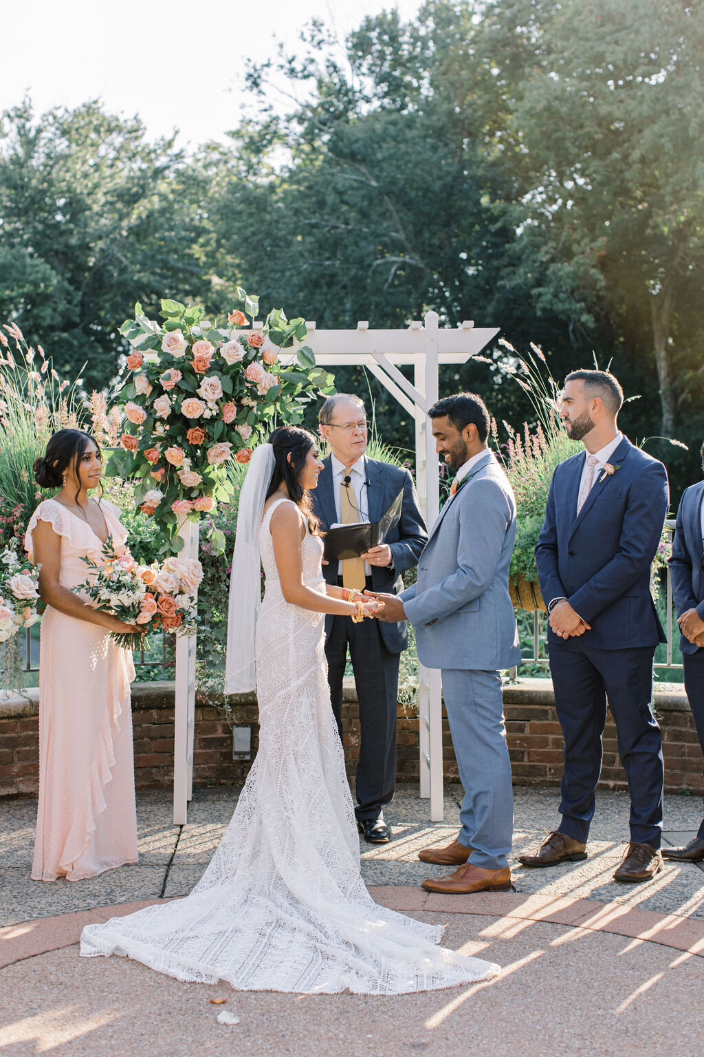 Meadowlark Botanical Garden Wedding Photos | Adela Antal Photography