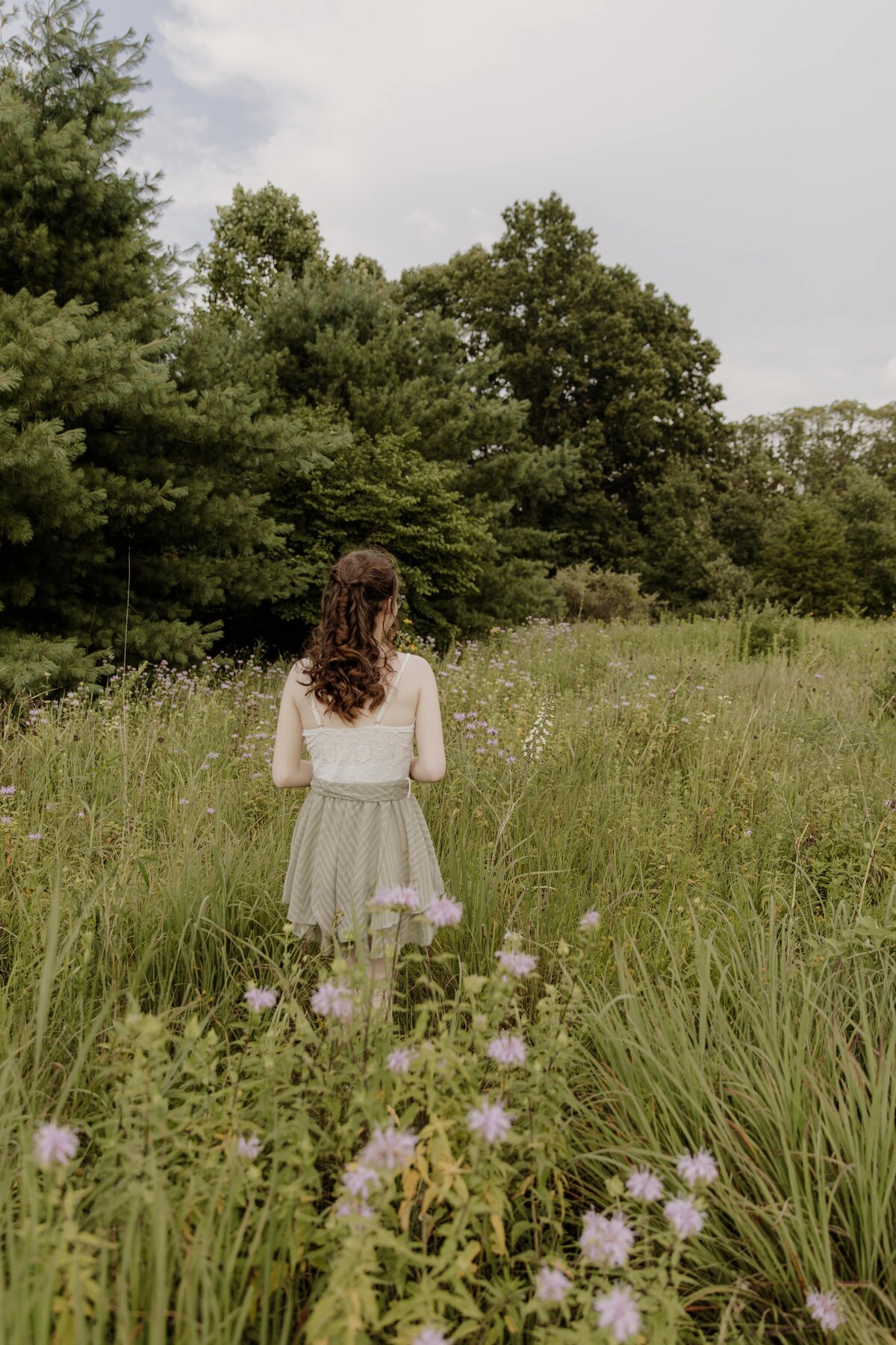 Senior photographer in Goshen Elkhart Indiana