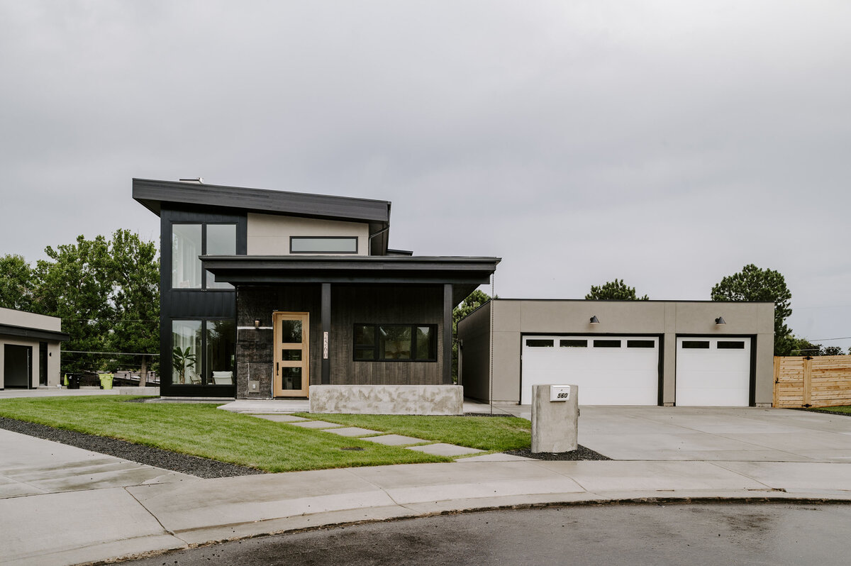 Soen-Hardwood-Denver-Colorado-Flooring-Sora-Ridge-4-Project04