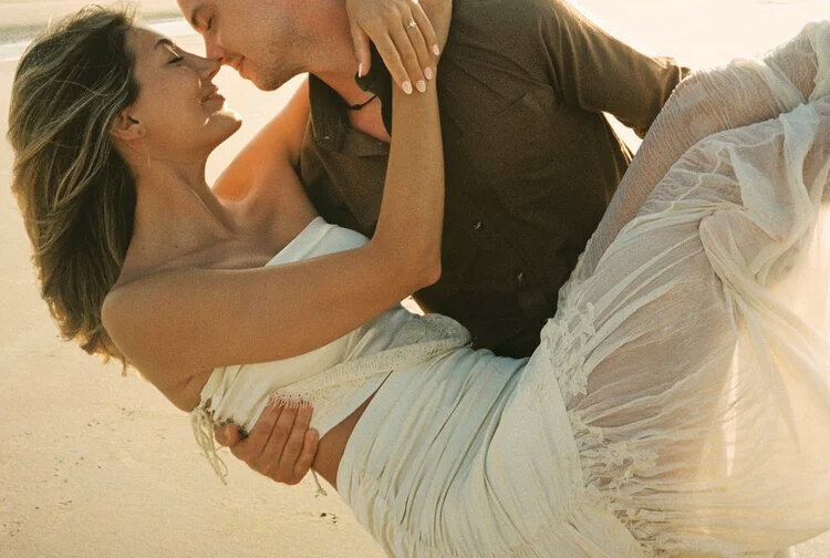 charleston engagement beach shoot