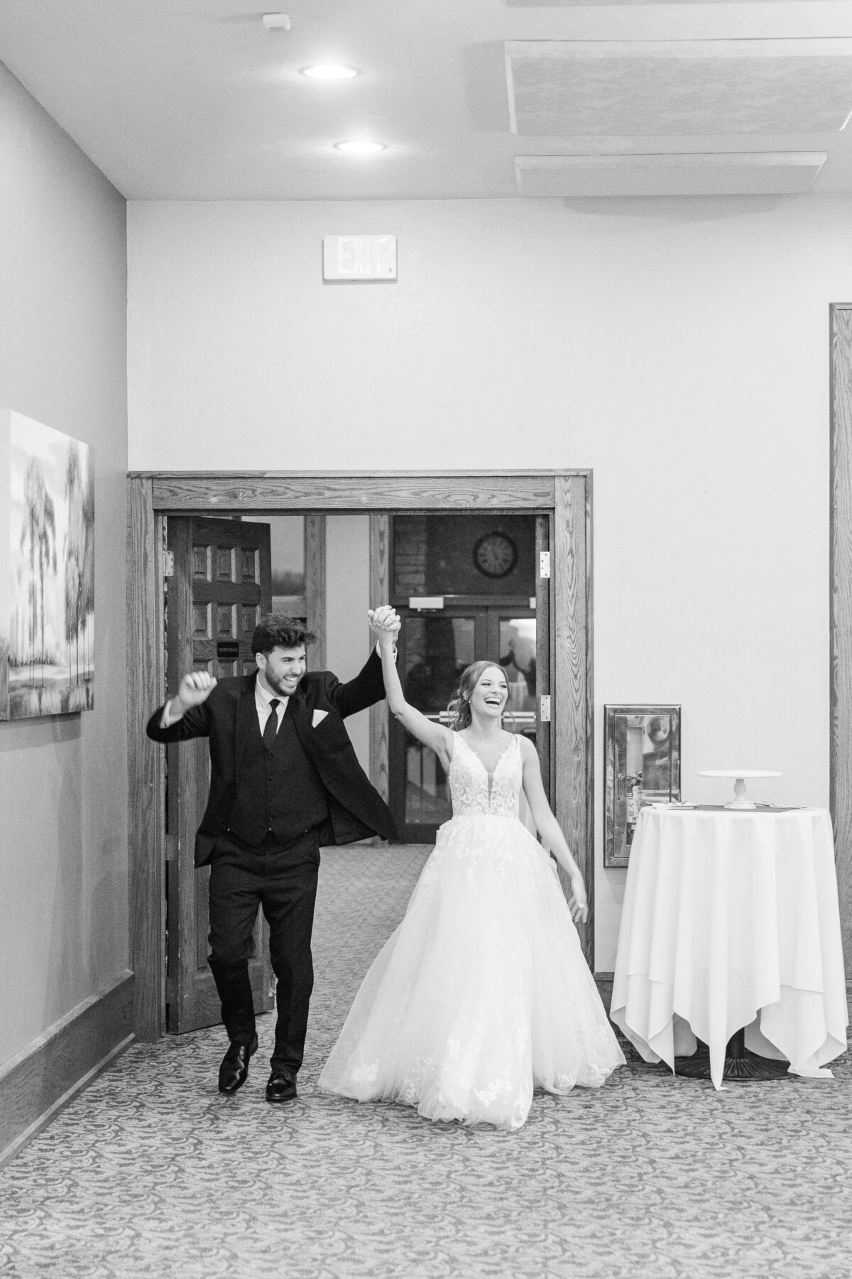st-charles-WI-winter-wedding-photography-49