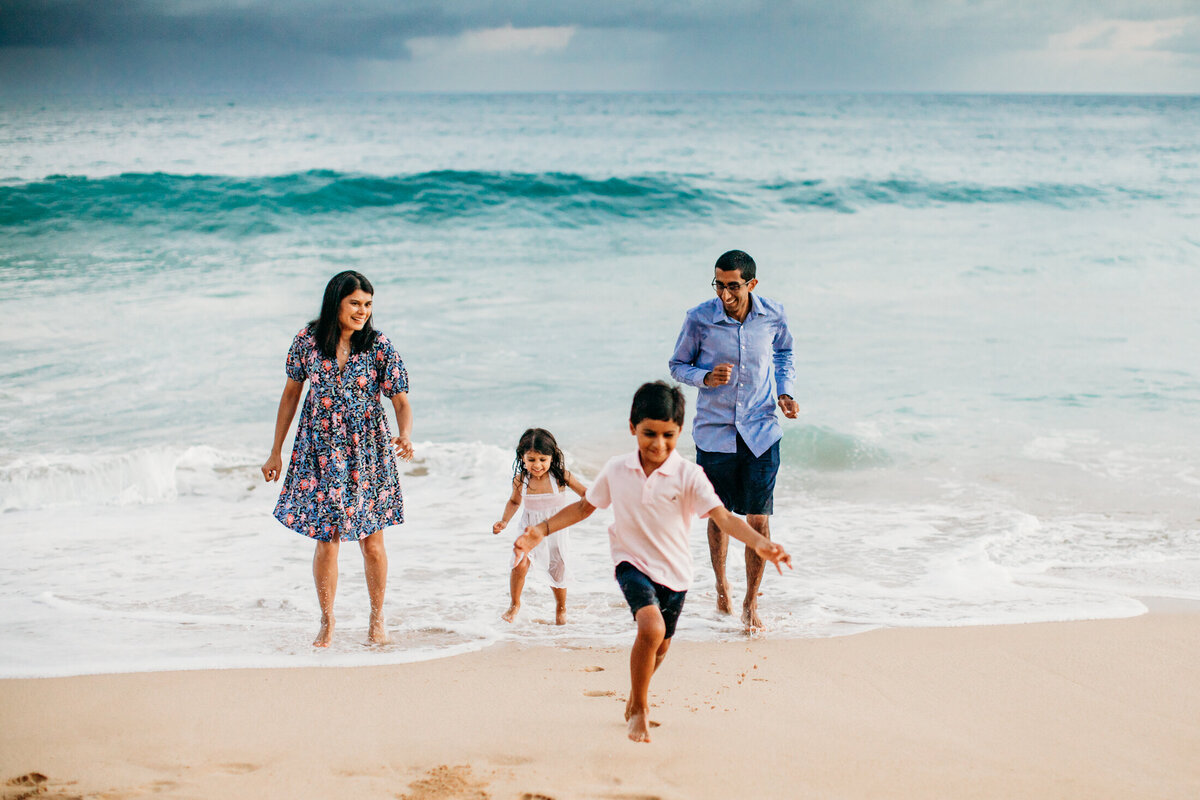 Kauai-Family-Photographers-Poipu-Beach-30