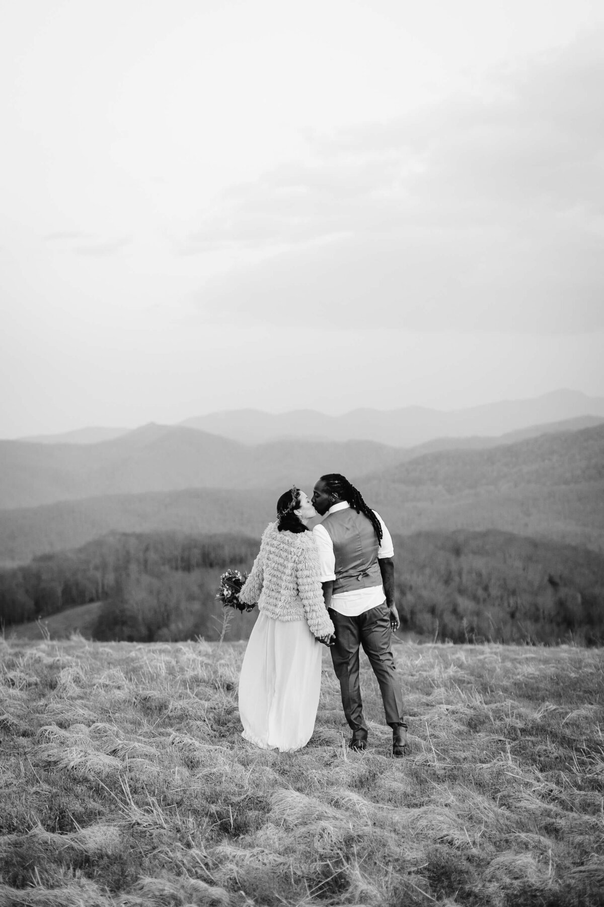 Max-Patch-Sunset-Mountain-Elopement-144