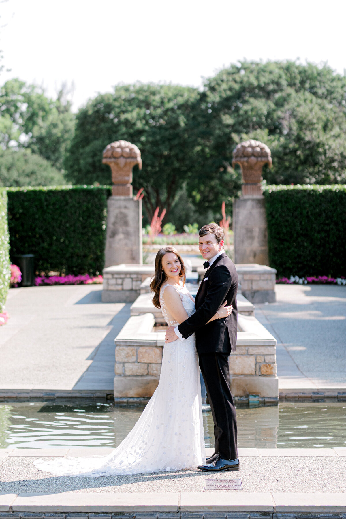Gena & Matt's Wedding at the Dallas Arboretum | Dallas Wedding Photographer | Sami Kathryn Photography-4