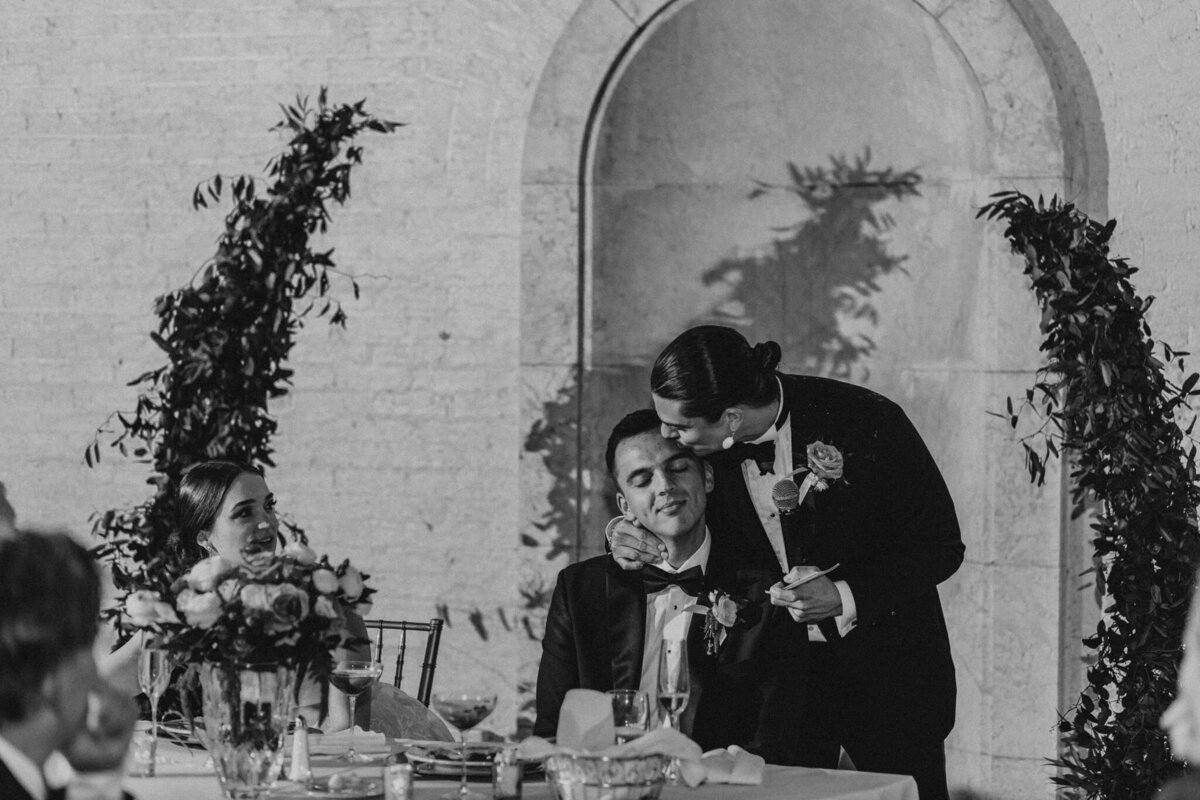 WELLING-FLORES.Wedding.EngineersClub-rcptn-124