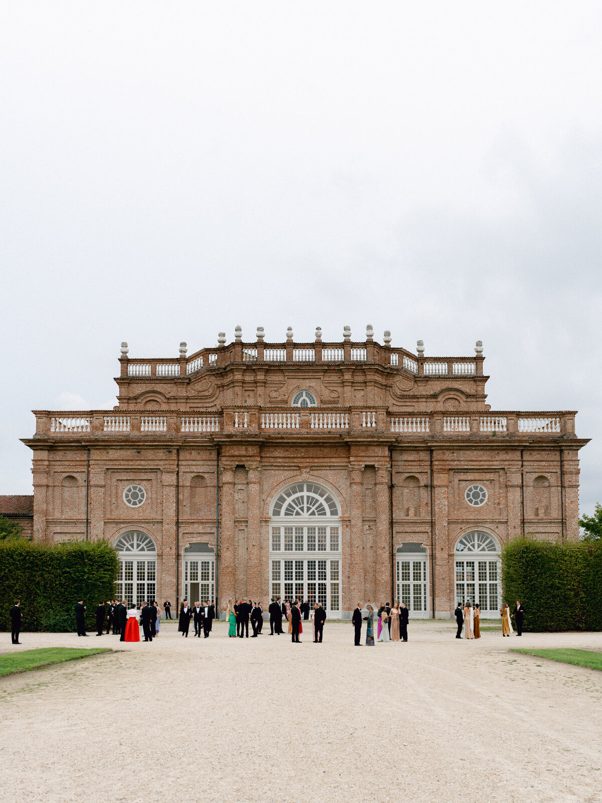 La Venaria Reale-hollyclark-wedding-H-940