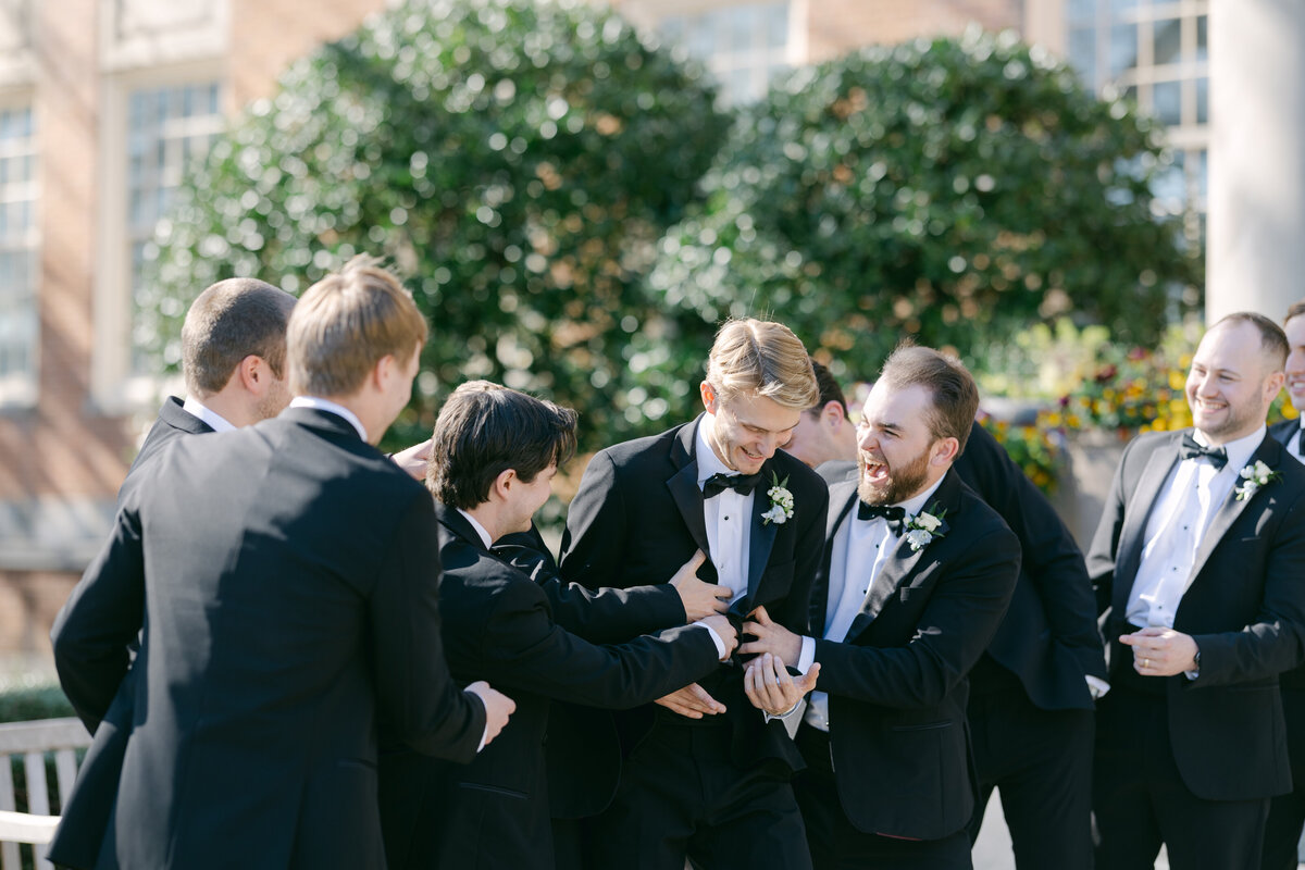 Katherine Horton Photography Christin & Lee Wedding Day Katherine's Favorites 136