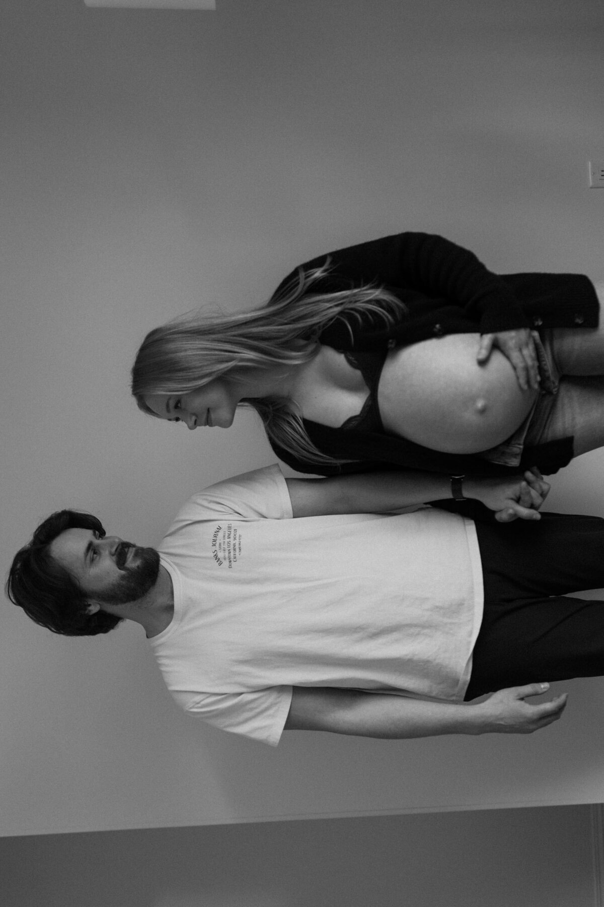 lifestyle maternity session kelowna | Levi & Victoria Creative-12