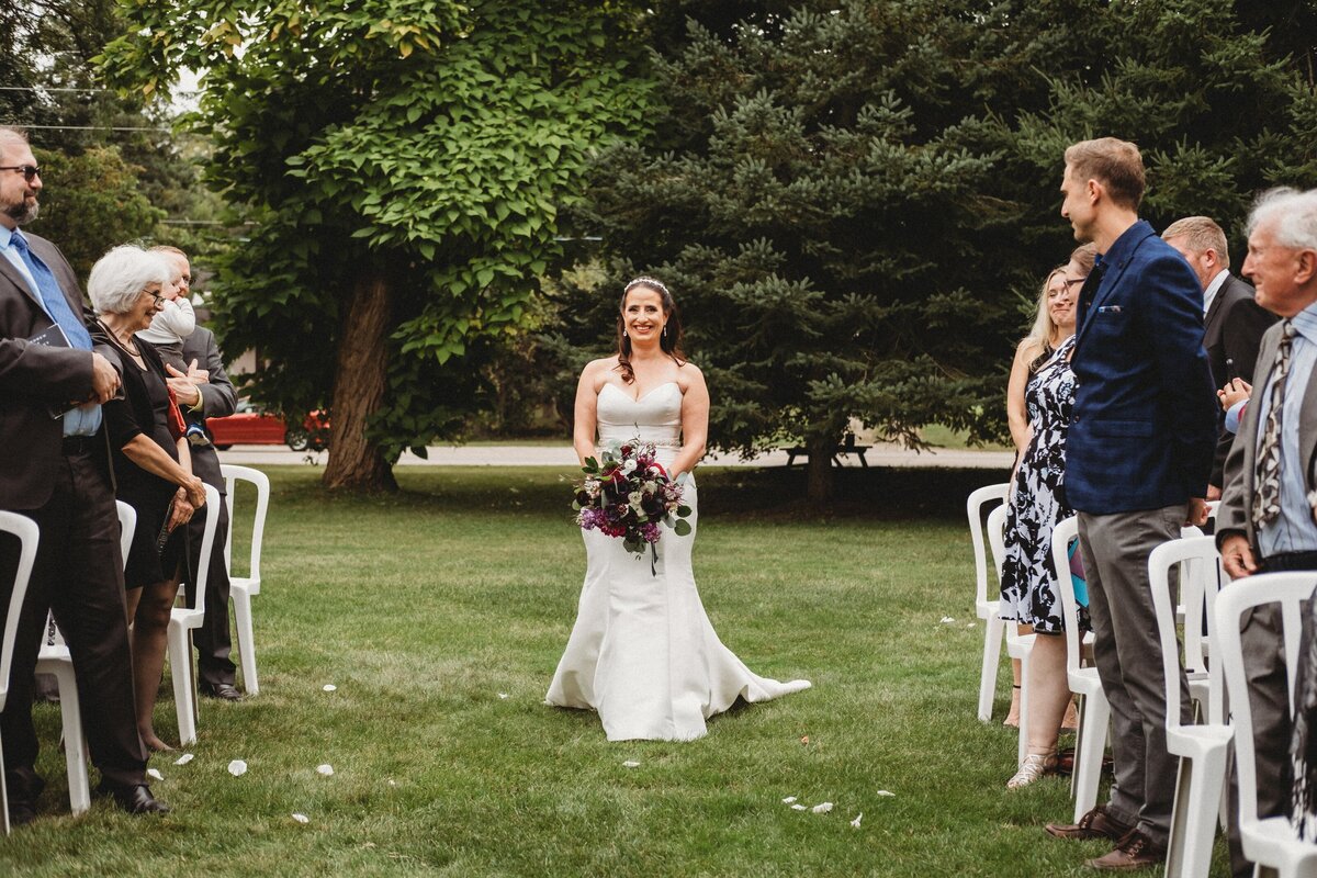 B&A Wedding - Springfield Golf Course Wedding Flowers2