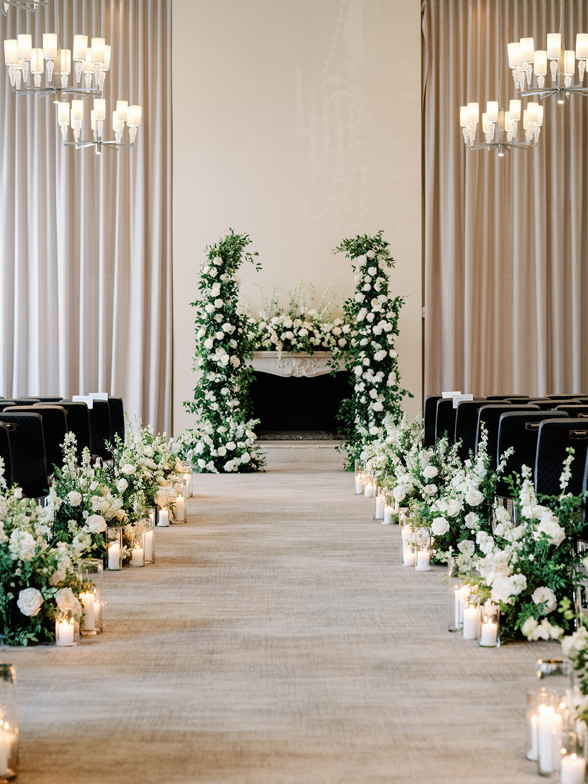 Washington, DC wedding ceremony at the Hotel Washington