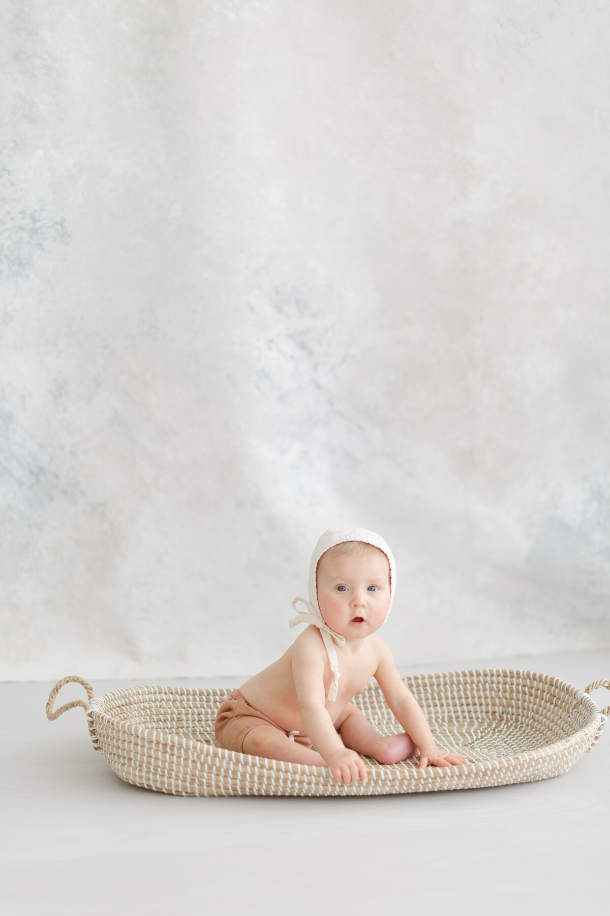 Philadelphia baby milestone portraits - 15