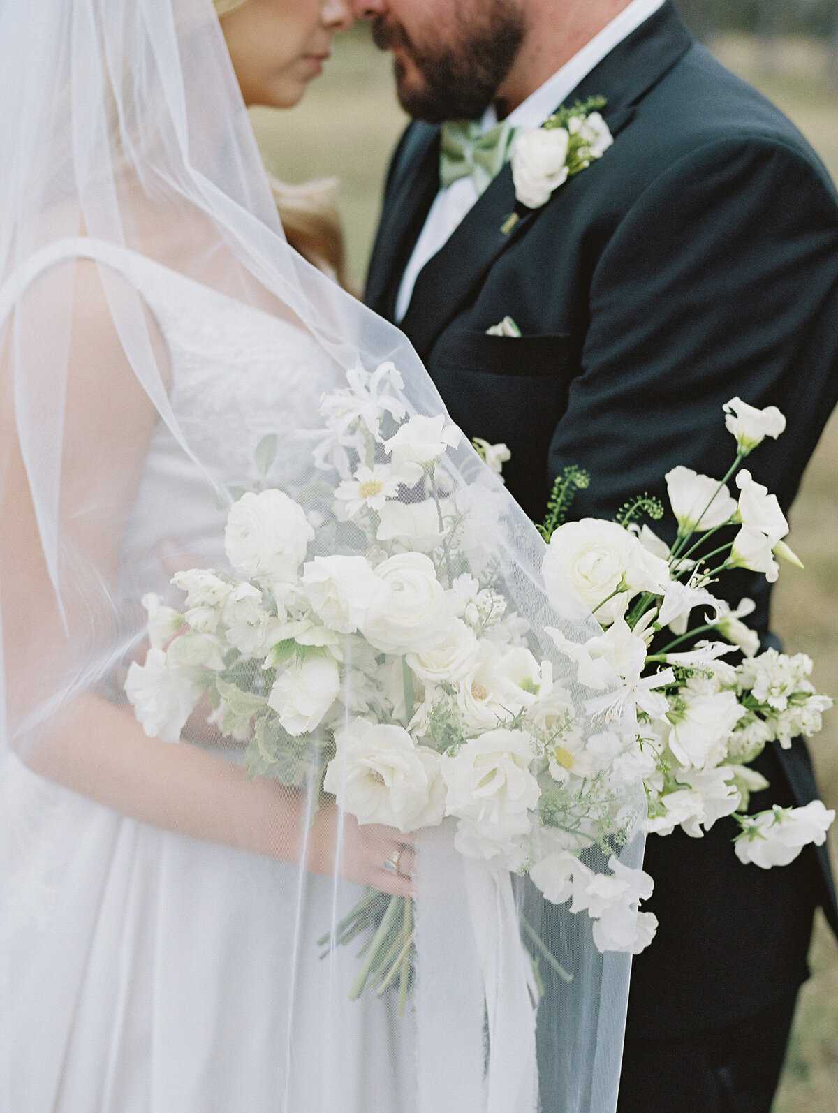 Scared Oaks Wedding | Austin Texas Wedding Photographer-24